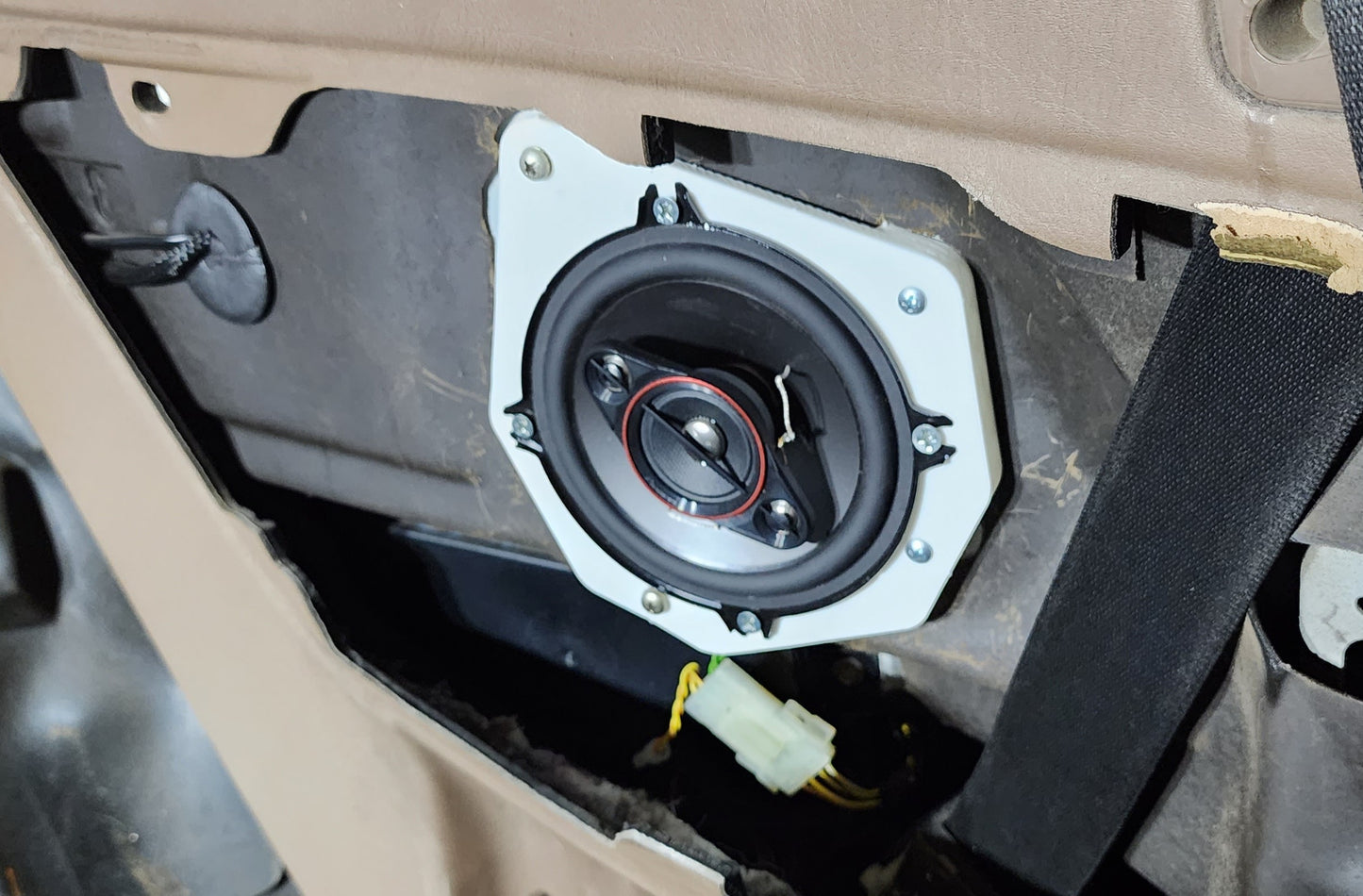 BMW E36 Convertible Rear Speaker Adapter